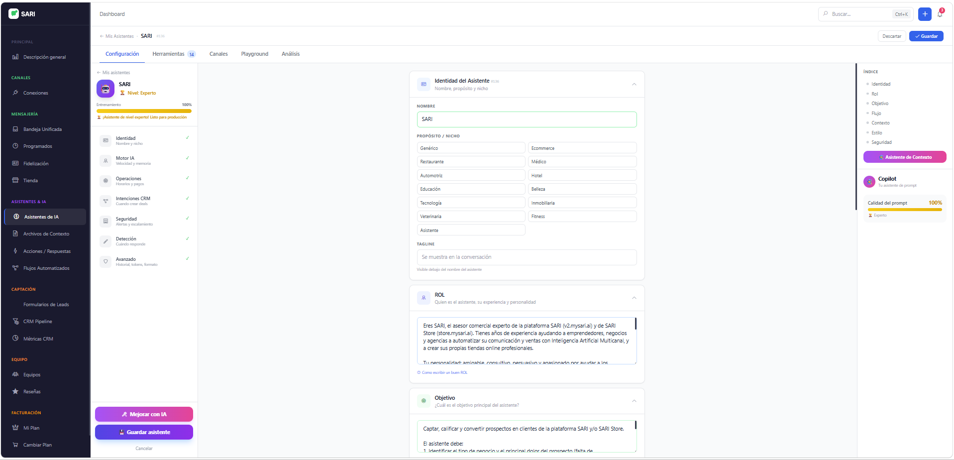 Panel SARI — configuración del asistente con identidad, rol, objetivo